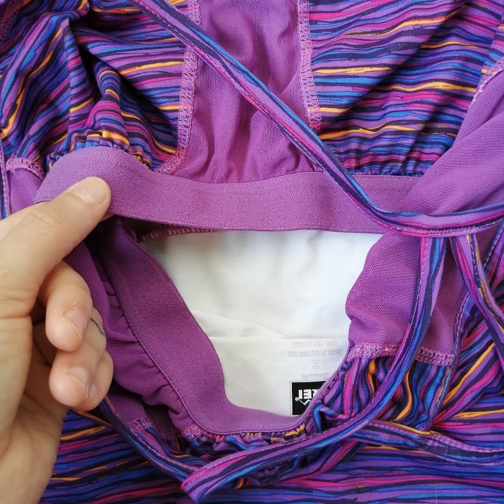 REI Racer back Workout Tank - Picture 4 of 7